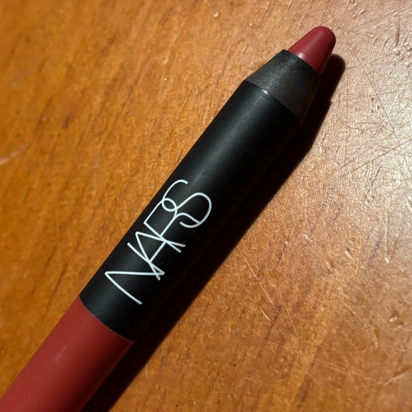 NARS Velvet Matte Lip Pencil Dolce Vita - Picture 9 of 16
